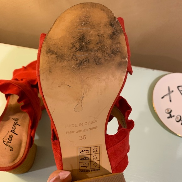 Free People Red Ruffle slides - Picture 5 of 6
